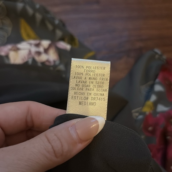 Boutique dress - Picture 3 of 4